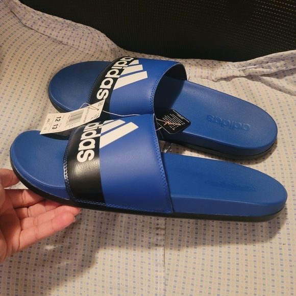 Adidas Men's Adilette Comfort Sandals Size 12 - Picture 3 of 8
